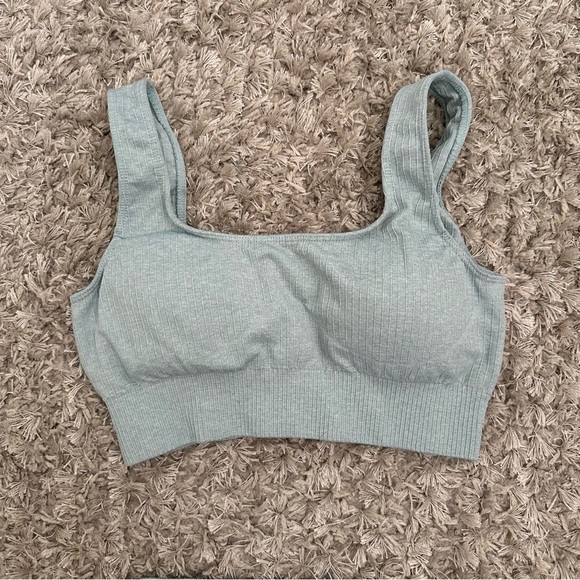 Workout Set - Picture 2 of 3